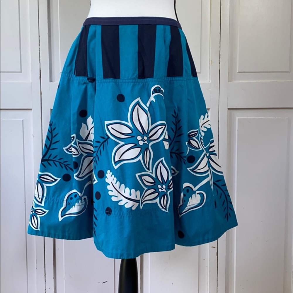 ⭐️3/$15 Marc Jacobs Skirt